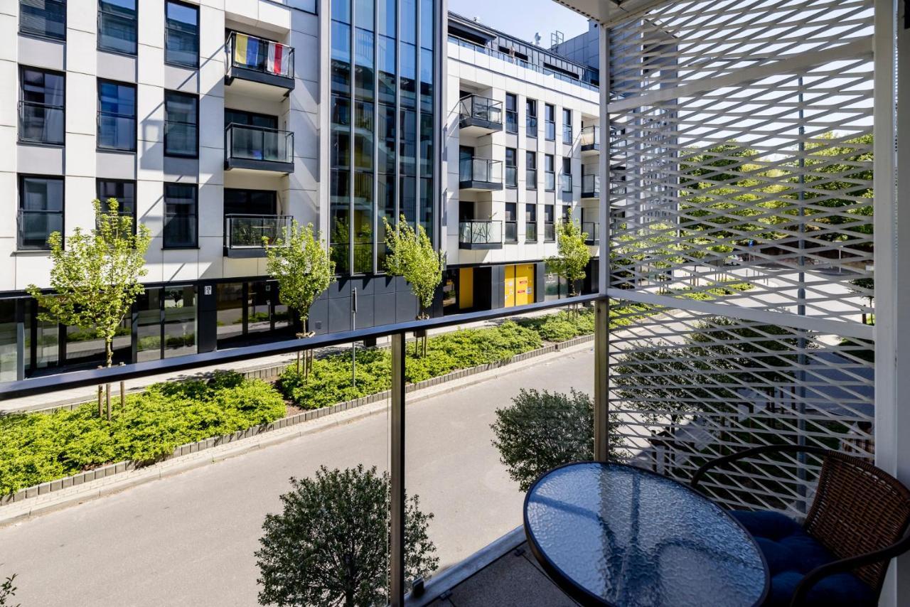 Apartamenty Stare Zoo Zajezdnia Poznan Exterior photo
